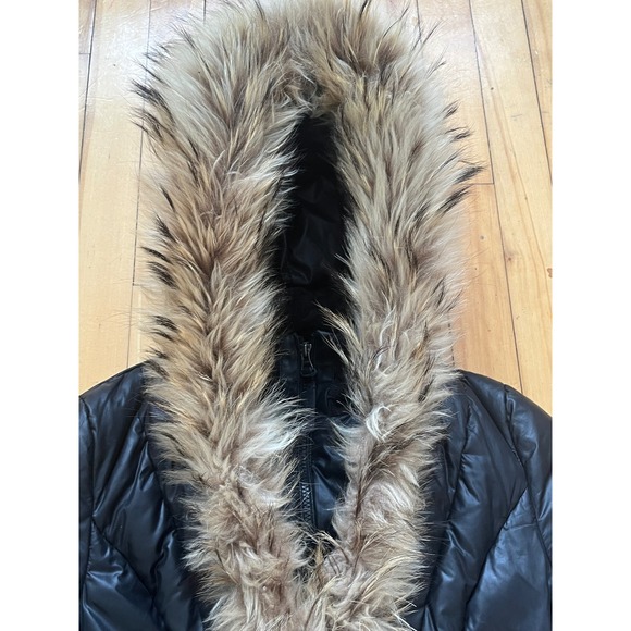 Mackage Black Puffer Coat Fur Hood Zip Front Pockets Warm Winter Womens Medium - Picture 11 of 13